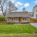 Space Cowboy Cottage And Firepit Huge Yard Close2Downtown