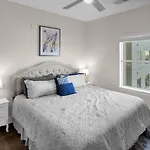 Palatial Abode Nashville With Downtown View & Free Parking