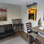 Captain\'S Quarters Riverfront #2