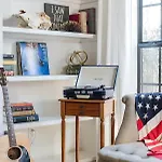 Hip, Cozy With A Fire Pit In Cleveland Park * Nashville