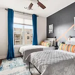 Close To Gulch & 12S - Chic Downtown Retreat