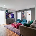 Dolly's Big House - 18 Beds Skydeck Views Holiday home Nashville
