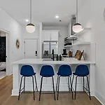 Apartment Trendy East Near Coffee Shops & Downtown Nashville