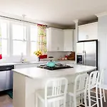 Cheerful House Near Coffee Food & Fenced-in Yard Holiday home Nashville