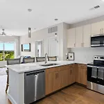 Beverly Hills Penthouse The Gulch *