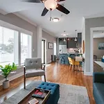 Apartment New With 2 King Beds Walk To Bars Nashville