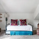 Modern Boho Family House Near Shops In East Nashville