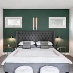 Modern Boho Family House Near Shops In East Nashville