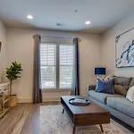 New* East Nash - King Bed Short Drive To Dwntwn