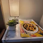 Apartment Music Row W Free Parking