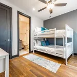 Holiday home - 1037 Southside Ct #2 & #3 - Combo *