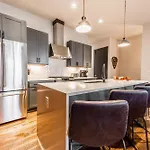 - 1037 Southside Ct #2 & #3 - Combo Holiday home