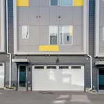 East Nash Double - 26 Beds Fast