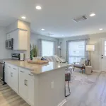 Apartment Walk To Broadway Riverfront With Pool