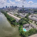 Walk To Broadway Riverfront With Pool *