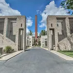 Apartment Walk To Broadway Riverfront With Pool *