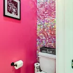Holiday home Disco Dollhouse - East + 2 8 Mi Downtown Nashville