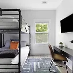 The Brooks House - 6 Mins To Broadway, Firepit Holiday home *