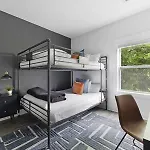 The Brooks House - 6 Mins To Broadway, Firepit *