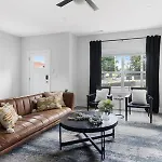 The Brooks House - 6 Mins To Broadway, Firepit Holiday home *