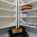 Cozy & Central 2Br Suite With Optional Parking Near Vanderbilt, Gulch & Honky Tonk Highway