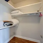 Weho Home, Geodis Park, Mini-golf, Arcade, 10min To Downtown! Sleeps 10! *