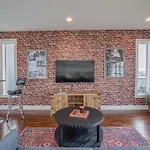 Jack Daniels House With Rooftop Golf, City Views! 8Min To Whiskey Row! Sleeps 10!