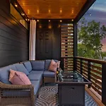 Urban Oasis: Modern Luxury Near Downtown Holiday home Nashville