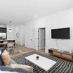 Near Downtown Broadway & Stadium With Free Parking Apartment *
