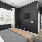 Condo Near Downtown Broadway & Stadium With Free Parking