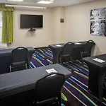 Hampton Inn & Suites Nashville / Airport