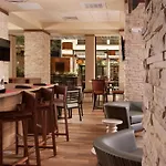 Embassy Suites By Hilton Nashville Airport
