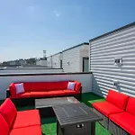 Holiday home Luxury Townhome Skyline Views Mins To Dt