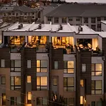 Double Treble - Sleeps 24 - 2 Townhomes