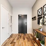 Modern, Music Row, Central, Pool, Gym Nashville