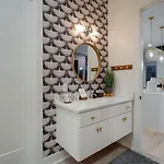 Holiday home Luxury Townhouse With Rooftop Deck Less Than 10 Mins To Downtown Nashville