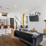 In The Heart Of 12 South & Belmont, 3 Miles To Downtown *