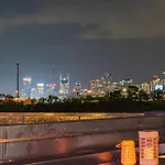 Rooftop Hot Tub & Game - 3 Miles To Downtown