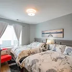 Luxury Townhome Skyline Views Mins To Dt * Nashville