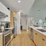 Holiday home - 635 7th Ave S Unit 610 Nashville