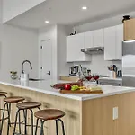 - 635 7th Ave S Unit 610 Holiday home
