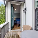 7 Minutes From Broadway, Entire Nashville Home