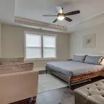 New Spacious 2 Miles From Downtown
