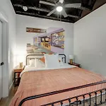 New With 2 Beds 7 Mins To Dt