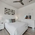 Global Luxury Downtown * Nashville