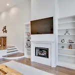 Modern - Mins To Broadway * Nashville