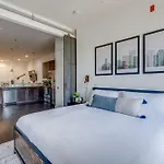 Lofts At 30th - 2 Floor Units Holiday home