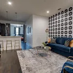 Lofts At 30th - 2 Floor Units Holiday home *