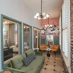 Broadway Penthouse Above Live Music & Bars Nashville