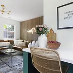 Apartment Songbird - Cozy & Centrally Located *